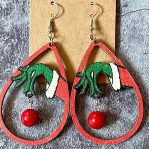 Grinch Hands Ornament Dangle Wood Earrings